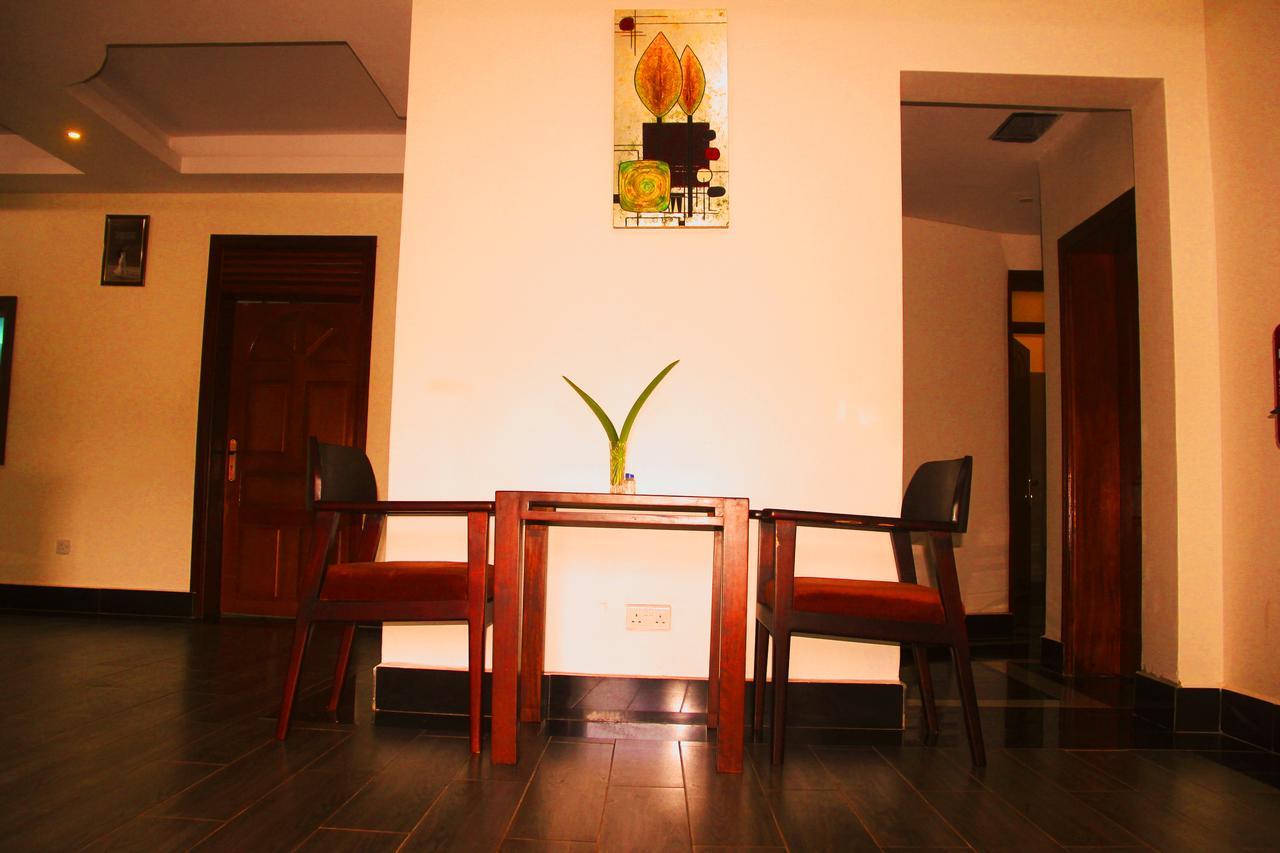 Cepha'S Inn Kabale Exterior foto